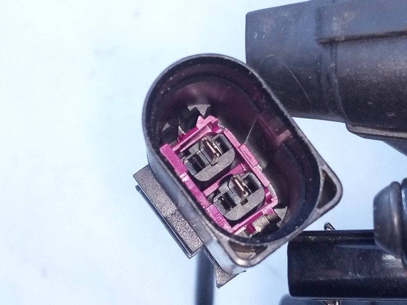 Recambio de tapa para skoda octavia lim. (nx3) vrs referencia OEM IAM   E2-A1-37-1