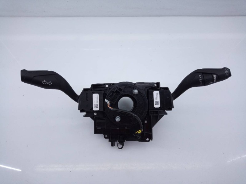 Recambio de anillo airbag para ford focus turn. (cb8) trend referencia OEM IAM AND761002C AV6T13335AC E3-B3-30-2