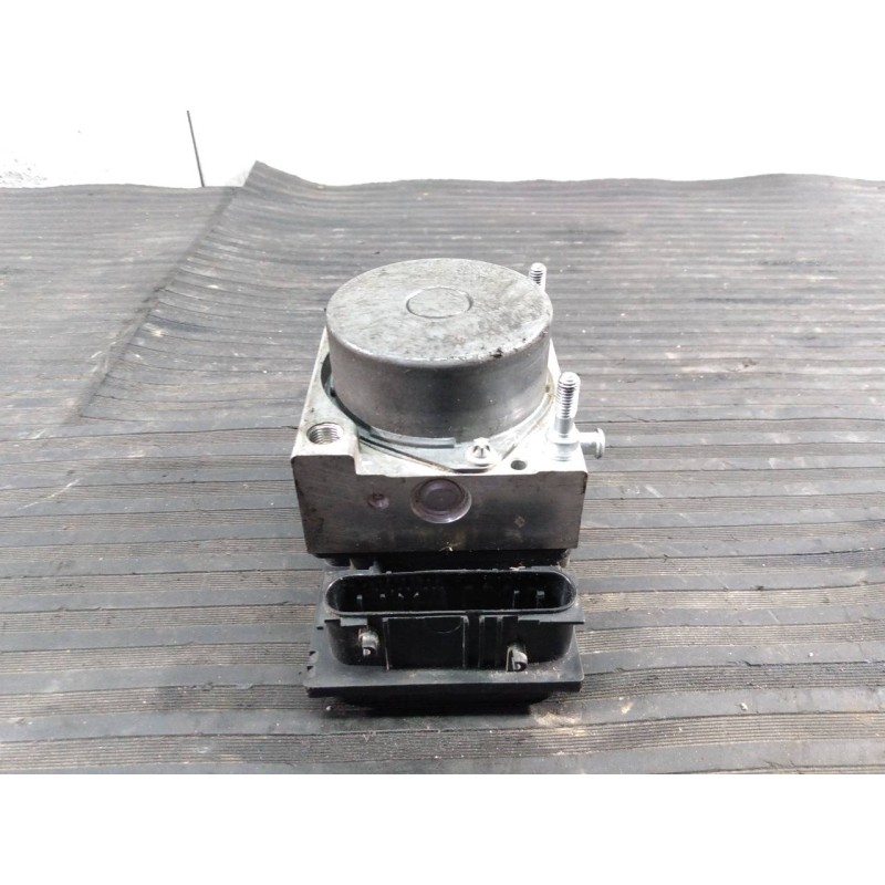 Recambio de abs para dacia logan express ambiance referencia OEM IAM 0265800584 0265232110 P3-A8-8-2