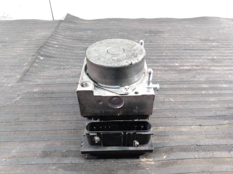 Recambio de abs para dacia logan express ambiance referencia OEM IAM 0265800584 0265232110 P3-A8-8-2