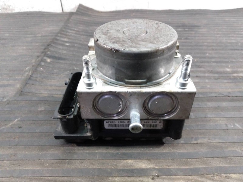 Recambio de abs para dacia logan express ambiance referencia OEM IAM 0265800584 0265232110 P3-A8-8-2