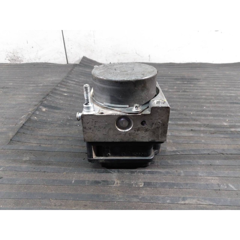 Recambio de abs para dacia logan express ambiance referencia OEM IAM 0265800584 0265232110 P3-A8-8-2