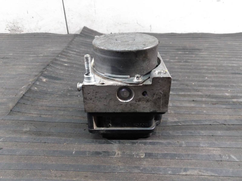 Recambio de abs para dacia logan express ambiance referencia OEM IAM 0265800584 0265232110 P3-A8-8-2