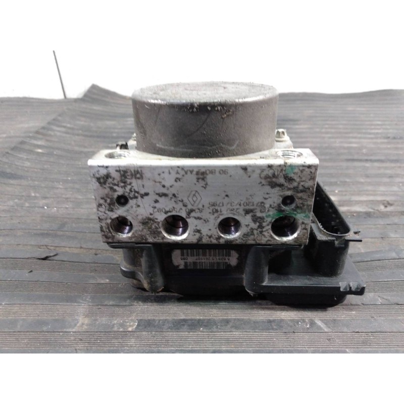 Recambio de abs para dacia logan express ambiance referencia OEM IAM 0265800584 0265232110 P3-A8-8-2