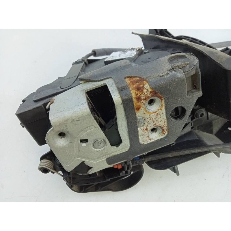 Recambio de cerradura puerta delantera derecha para ford focus turn. (cb8) trend referencia OEM IAM BM5AA21812BD  E2-B3-50-1