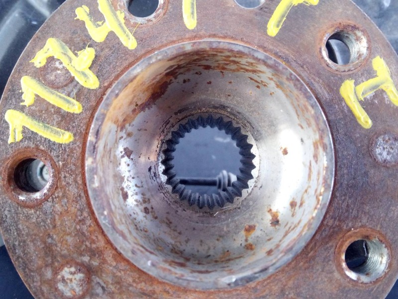 Recambio de mangueta trasera izquierda para jeep renegade trailhawk 4wd referencia OEM IAM   P1-A4-19