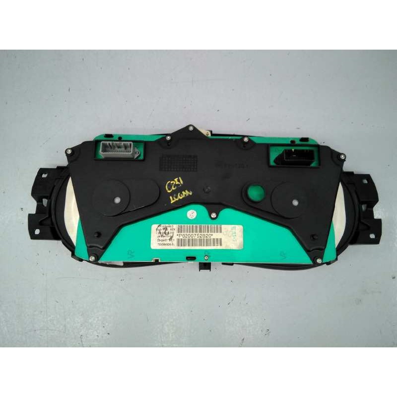 Recambio de cuadro instrumentos para dacia logan express ambiance referencia OEM IAM P8200752820  E2-A1-43-5