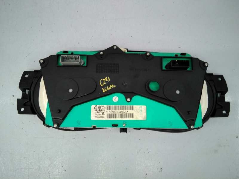 Recambio de cuadro instrumentos para dacia logan express ambiance referencia OEM IAM P8200752820  E2-A1-43-5