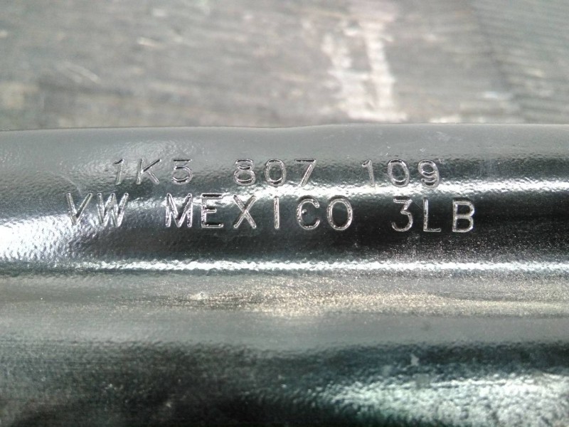 Recambio de refuerzo paragolpes delantero para volkswagen jetta (1k2) advance referencia OEM IAM 1K5807109  P1-A1-45