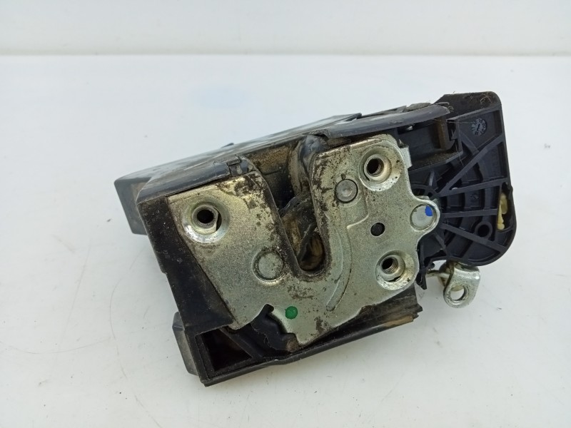 Recambio de cerradura puerta delantera izquierda para dacia sandero stepway referencia OEM IAM   E1-A1-44-1