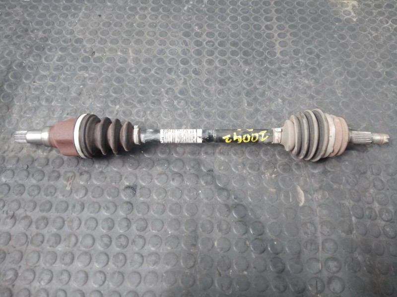 Recambio de transmision delantera izquierda para peugeot 208 style referencia OEM IAM 9803959580  P1-A6-28