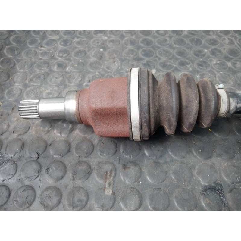 Recambio de transmision delantera izquierda para peugeot 208 style referencia OEM IAM 9803959580  P1-A6-28