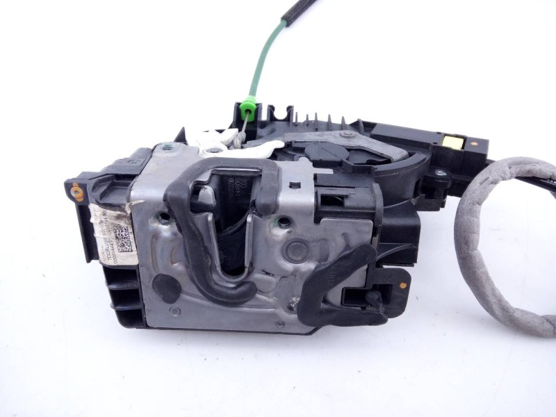 Recambio de cerradura puerta trasera izquierda para mercedes-benz clase c (w205) lim. referencia OEM IAM A0997303700  E1-A2-40-2