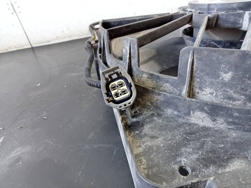 Recambio de electroventilador para ford focus turn. (cb8) trend referencia OEM IAM CV618C607VA  P2-A7-2