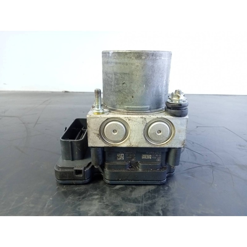 Recambio de abs para iveco daily ka ka 35 s... radstand 3000 referencia OEM IAM 5801815699 0265243239 P3-B8-27-2