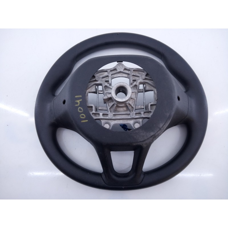 Recambio de volante para peugeot 208 style referencia OEM IAM 98084116ZD  E1-A4-9-1