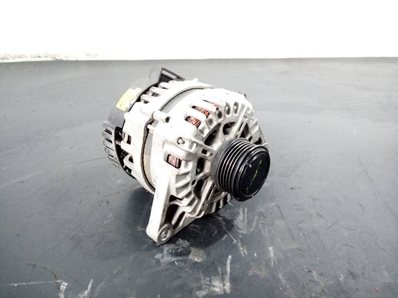 Recambio de alternador para kia carens ( ) drive referencia OEM IAM 373002A850 2611067 P3-B6-8-1