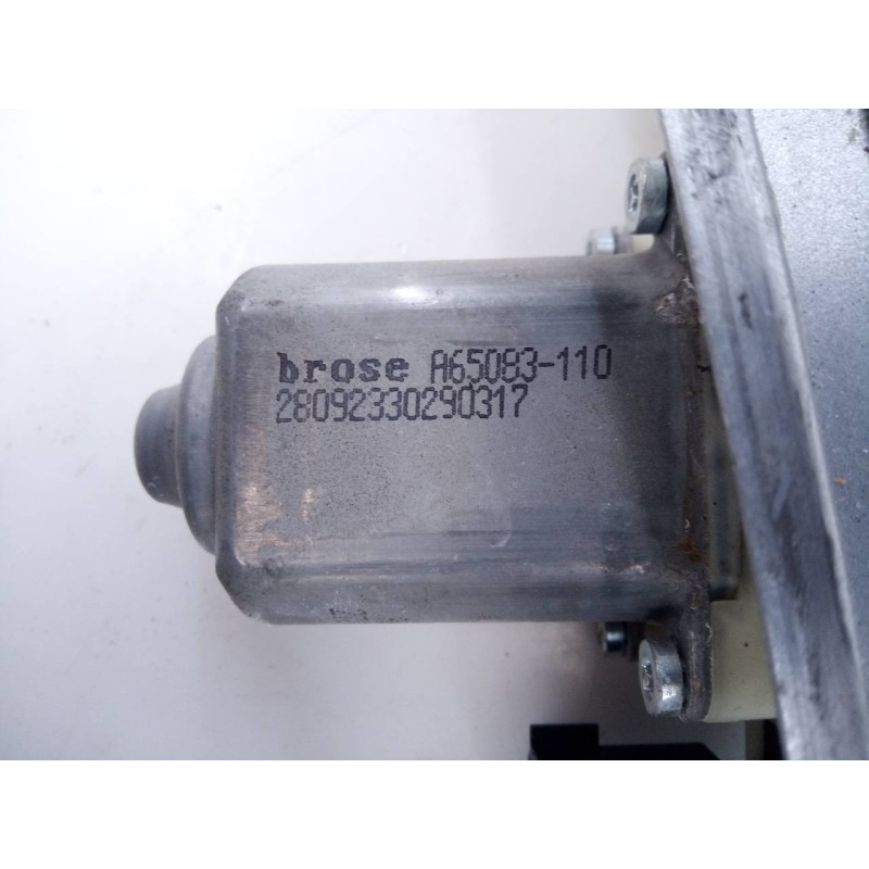 Recambio de elevalunas trasero derecho para ford focus turn. (cb8) trend referencia OEM IAM A65083110 28092330290317 E2-B3-45-1