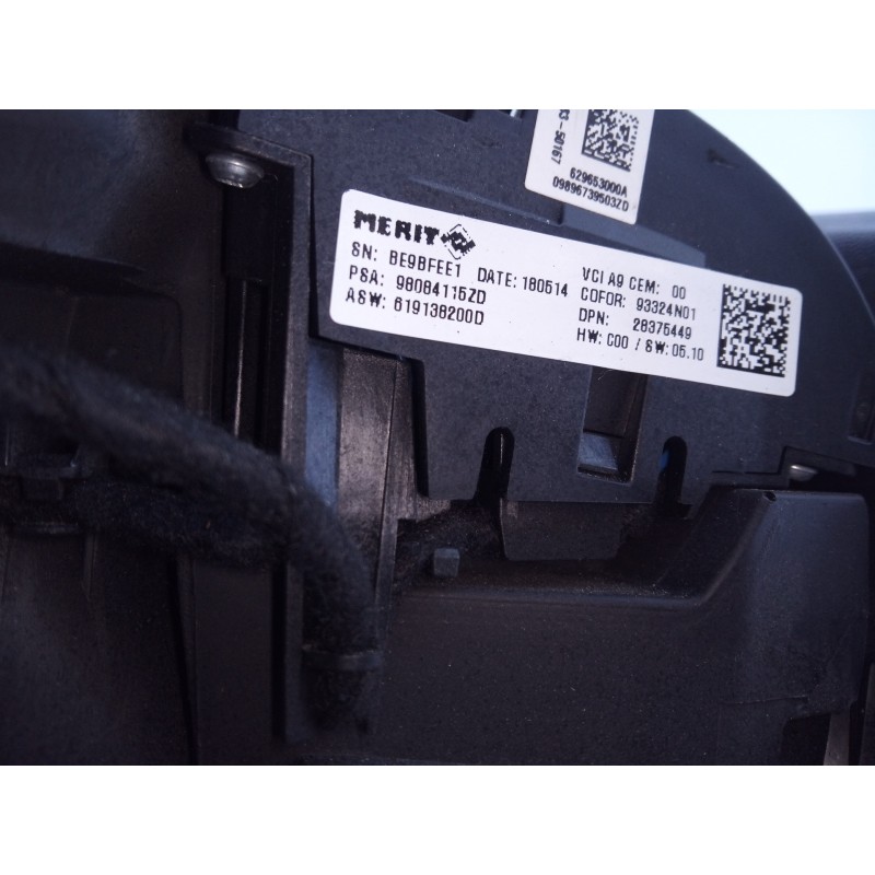 Recambio de volante para peugeot 208 style referencia OEM IAM 98084116ZD  E1-A4-9-1