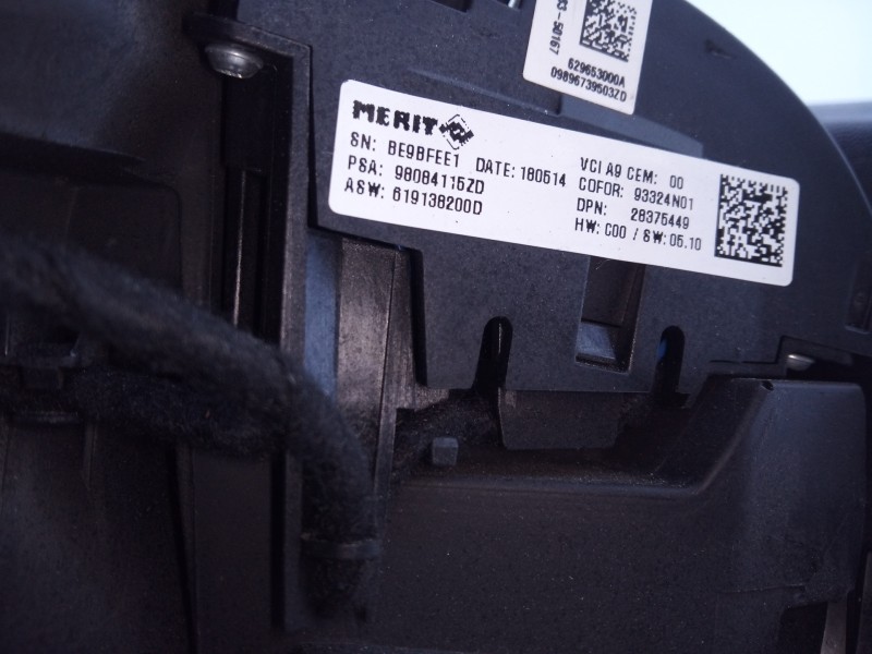 Recambio de volante para peugeot 208 style referencia OEM IAM 98084116ZD  E1-A4-9-1