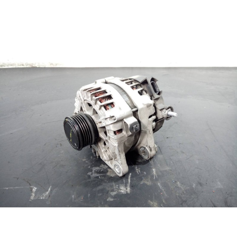 Recambio de alternador para kia carens ( ) drive referencia OEM IAM 373002A850 2611067 P3-B6-8-1