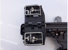 Recambio de elevalunas trasero izquierdo para peugeot 208 referencia OEM IAM 9829046180  E1-A4-16-1 2