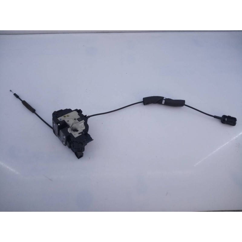 Recambio de cerradura puerta trasera izquierda para renault scenic iii dynamique referencia OEM IAM   E1-A1-2-2