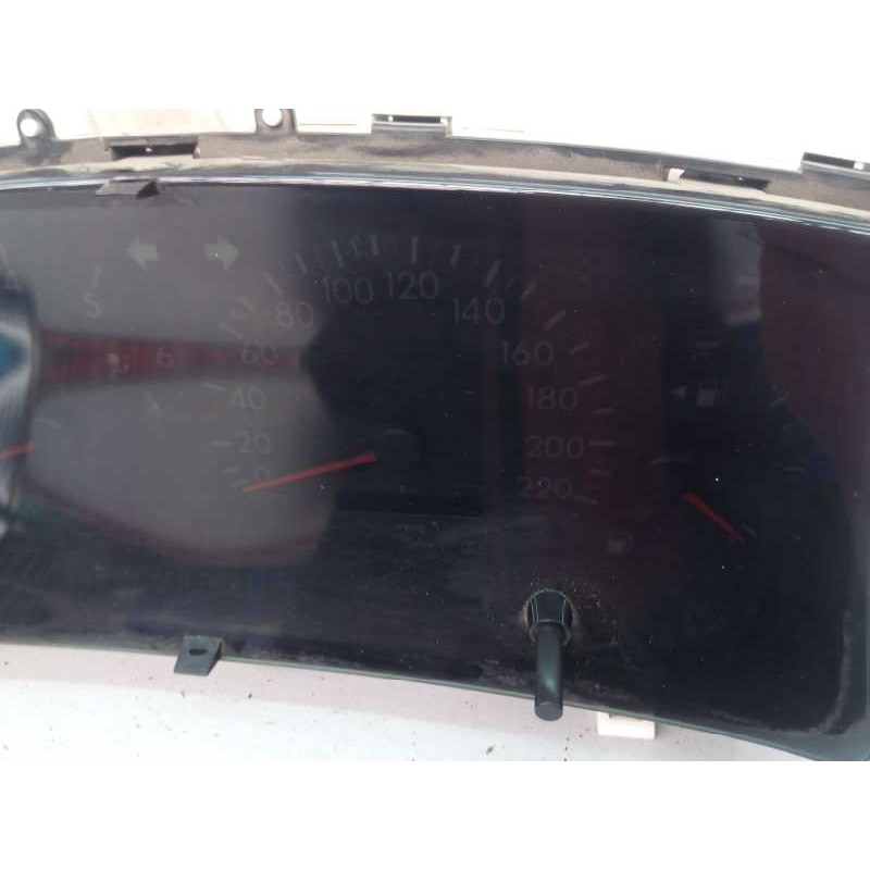 Recambio de cuadro instrumentos para toyota corolla (e12) 2.0 d-4d sol berlina referencia OEM IAM 8380002C60  E3-B2-7-4