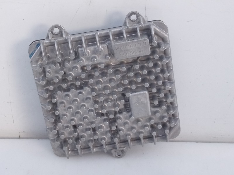 Recambio de centralita faros xenon para bmw serie 5 berlina (g30) 520d sport line referencia OEM IAM 8491412 503952920323 E3-A2-