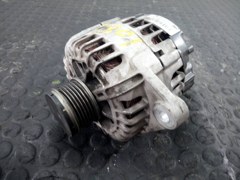 Recambio de alternador para opel insignia berlina selective referencia OEM IAM 13502581  P3-A4-3-2