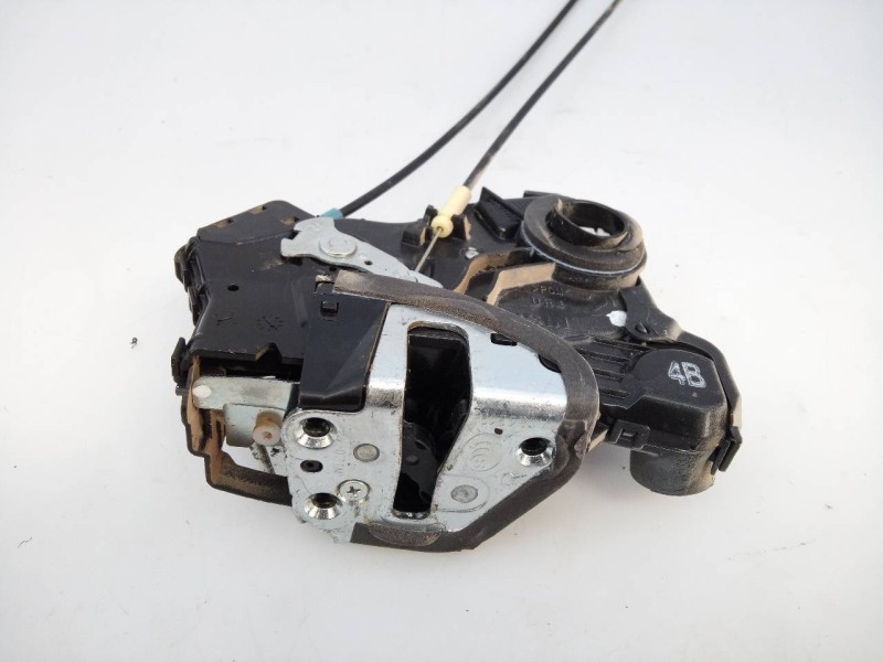 Recambio de cerradura puerta delantera derecha para toyota verso advance referencia OEM IAM A084219  E2-B4-55-1