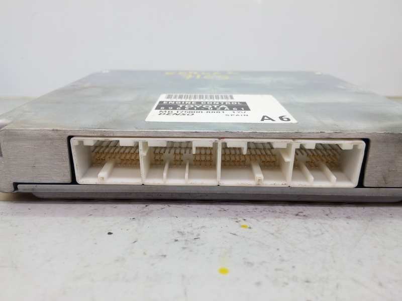 Recambio de centralita motor uce para toyota corolla (e12) 2.0 d-4d sol berlina referencia OEM IAM 8966102A61  E3-B2-7-4