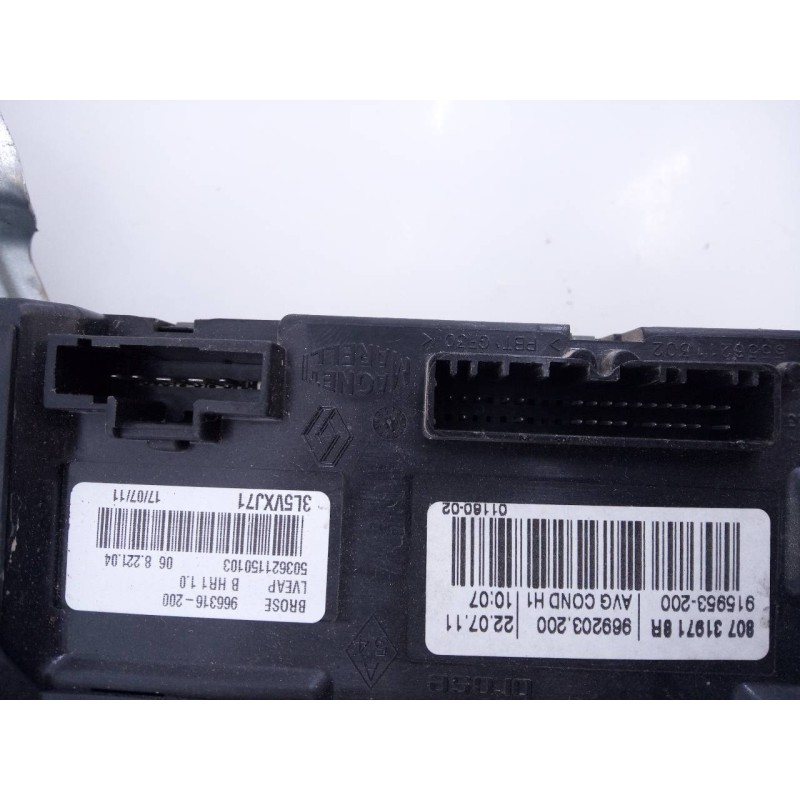 Recambio de elevalunas delantero izquierdo para renault scenic iii dynamique referencia OEM IAM 807319718R 968431100 E1-A1-32-1