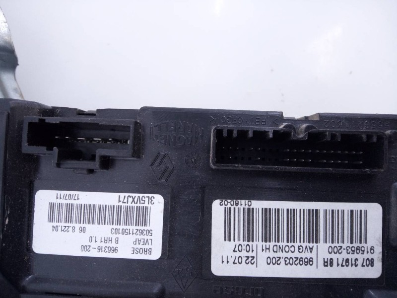 Recambio de elevalunas delantero izquierdo para renault scenic iii dynamique referencia OEM IAM 807319718R 968431100 E1-A1-32-1