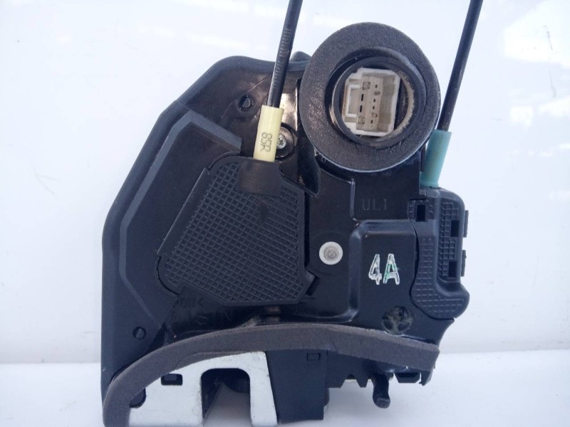 Recambio de cerradura puerta trasera izquierda para toyota verso advance referencia OEM IAM A084219  E2-B4-10-2