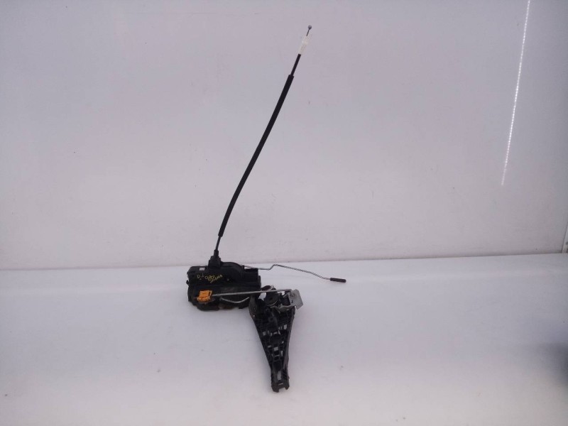 Recambio de cerradura puerta delantera izquierda para opel insignia berlina selective referencia OEM IAM   E2-B6-55-2