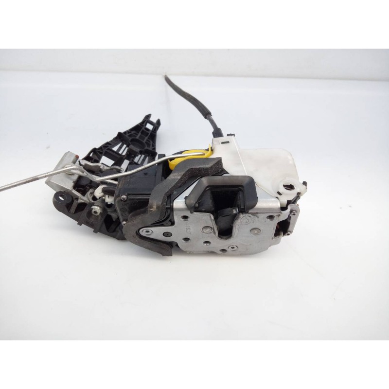 Recambio de cerradura puerta delantera izquierda para opel insignia berlina selective referencia OEM IAM   E2-B6-55-2