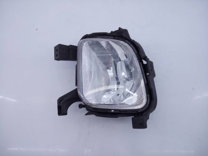 Recambio de faro antiniebla derecho para kia carens ( ) drive referencia OEM IAM   E2-B5-44-2