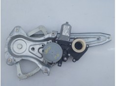 ELEVALUNAS TRASERO DERECHO C39429100 16031001325 E2-B4-28-2