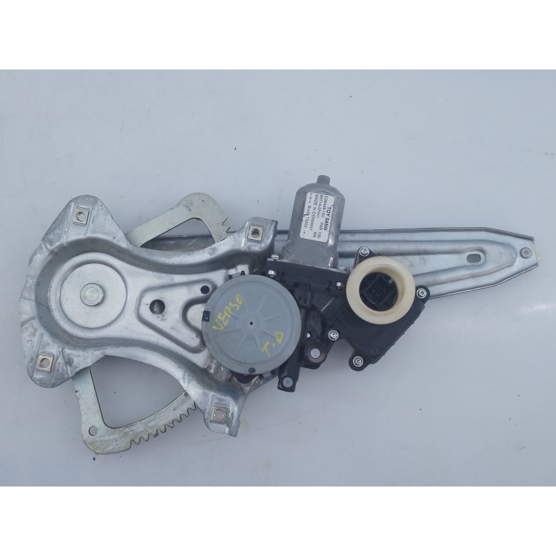 Recambio de elevalunas trasero derecho para toyota verso advance referencia OEM IAM C39429100 16031001325 E2-B4-28-2