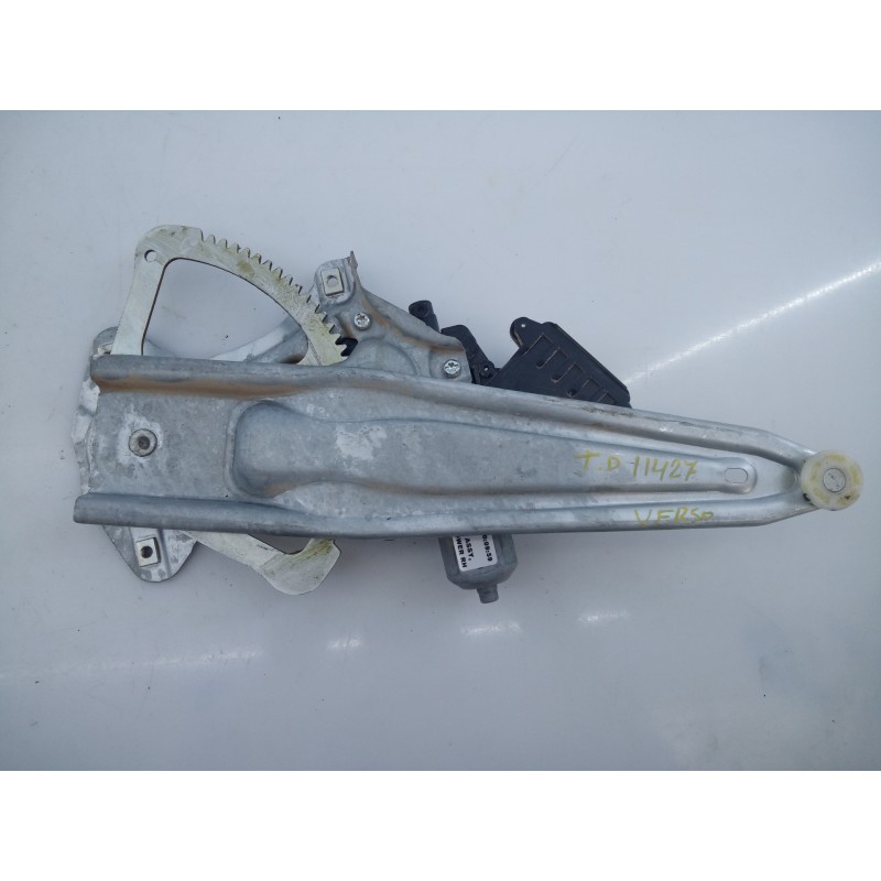 Recambio de elevalunas trasero derecho para toyota verso advance referencia OEM IAM C39429100 16031001325 E2-B4-28-2