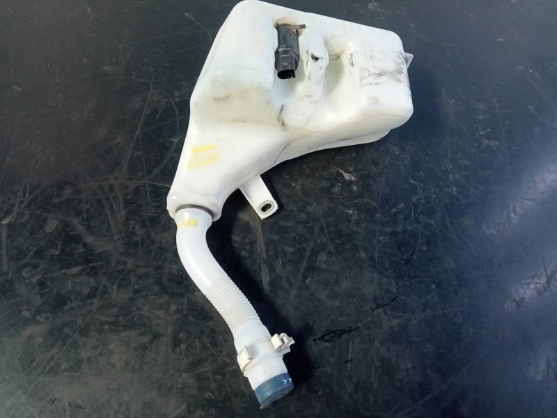 Recambio de deposito limpia para iveco daily ka ka 35 s... radstand 3000 referencia OEM IAM 5801565973  P2-B3-2