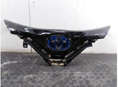 Recambio de rejilla delantera para toyota c-hr hybrid advance referencia OEM IAM 88215F4010  