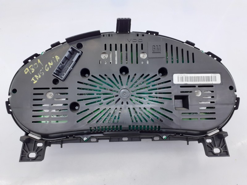 Recambio de cuadro instrumentos para opel insignia berlina selective referencia OEM IAM 22956342 4SWA7J2 E3-A5-23-3