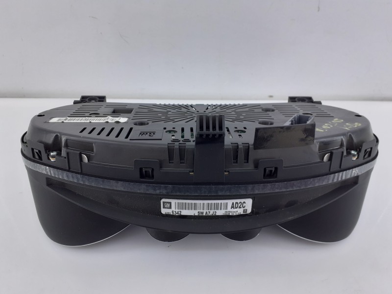 Recambio de cuadro instrumentos para opel insignia berlina selective referencia OEM IAM 22956342 4SWA7J2 E3-A5-23-3