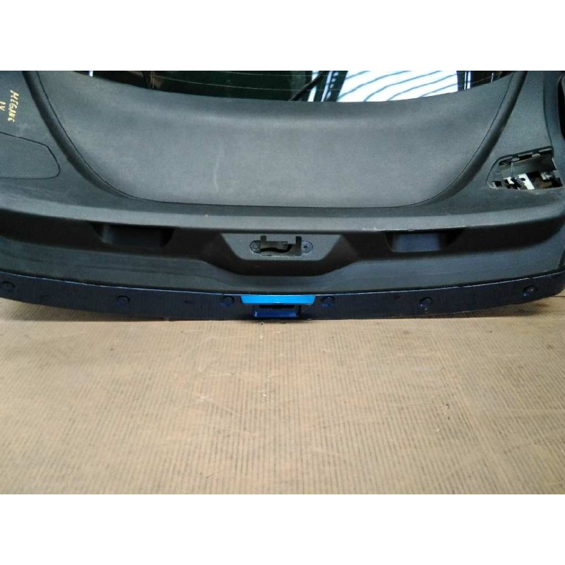 Recambio de porton trasero para renault megane iv berlina 5p gt-line referencia OEM IAM   E4-B4-7