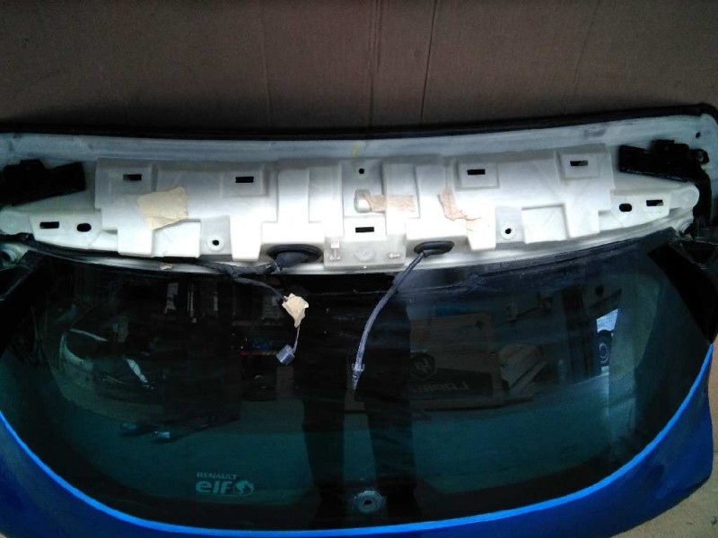 Recambio de porton trasero para renault megane iv berlina 5p gt-line referencia OEM IAM   E4-B4-7