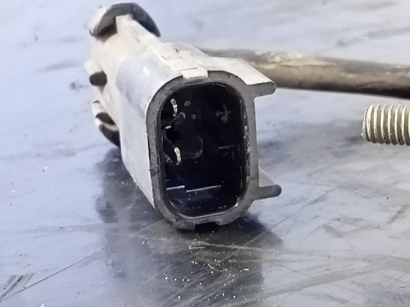 Recambio de electroventilador para iveco daily ka ka 35 s... radstand 3000 referencia OEM IAM 02560692 VA07AP12C31S P2-B8-28