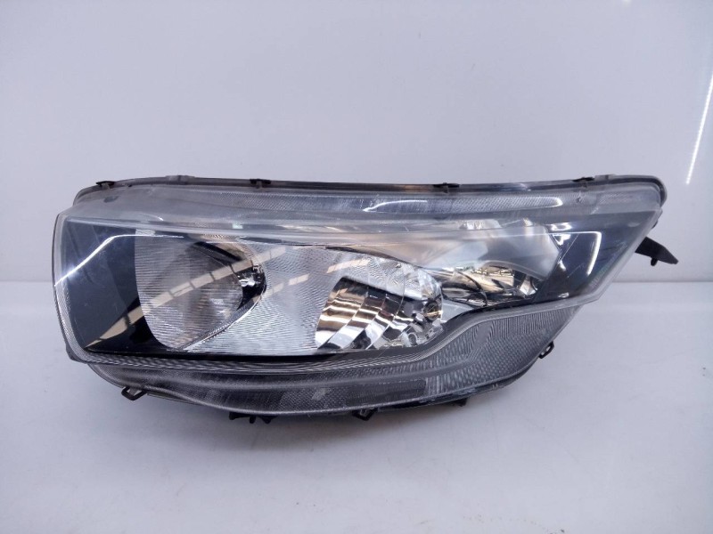 Recambio de faro izquierdo para iveco daily ka ka 35 s... radstand 3000 referencia OEM IAM 5801473750  E1-B3-43-2