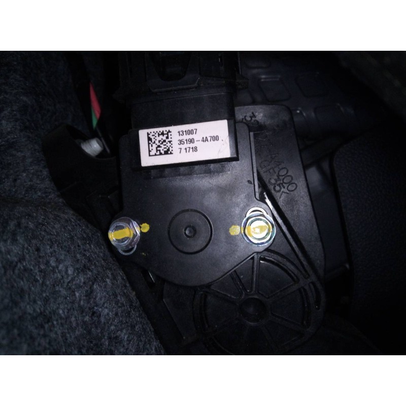 Recambio de pedal acelerador para kia carens ( ) drive referencia OEM IAM 351904A700  